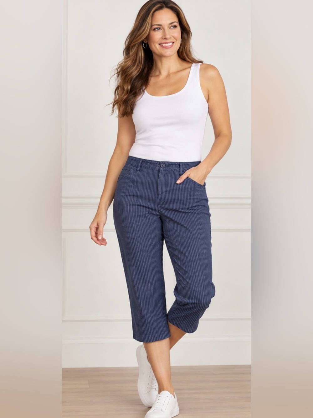 St. John’s Bay Stretch Navy Pinstripe Capri Pants – Women’s Size 14